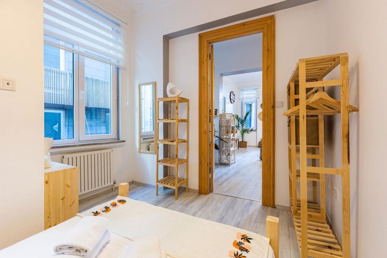 Exceptional Flat 1 Min To Metro & Galata Tower Apartment Истанбул Екстериор снимка
