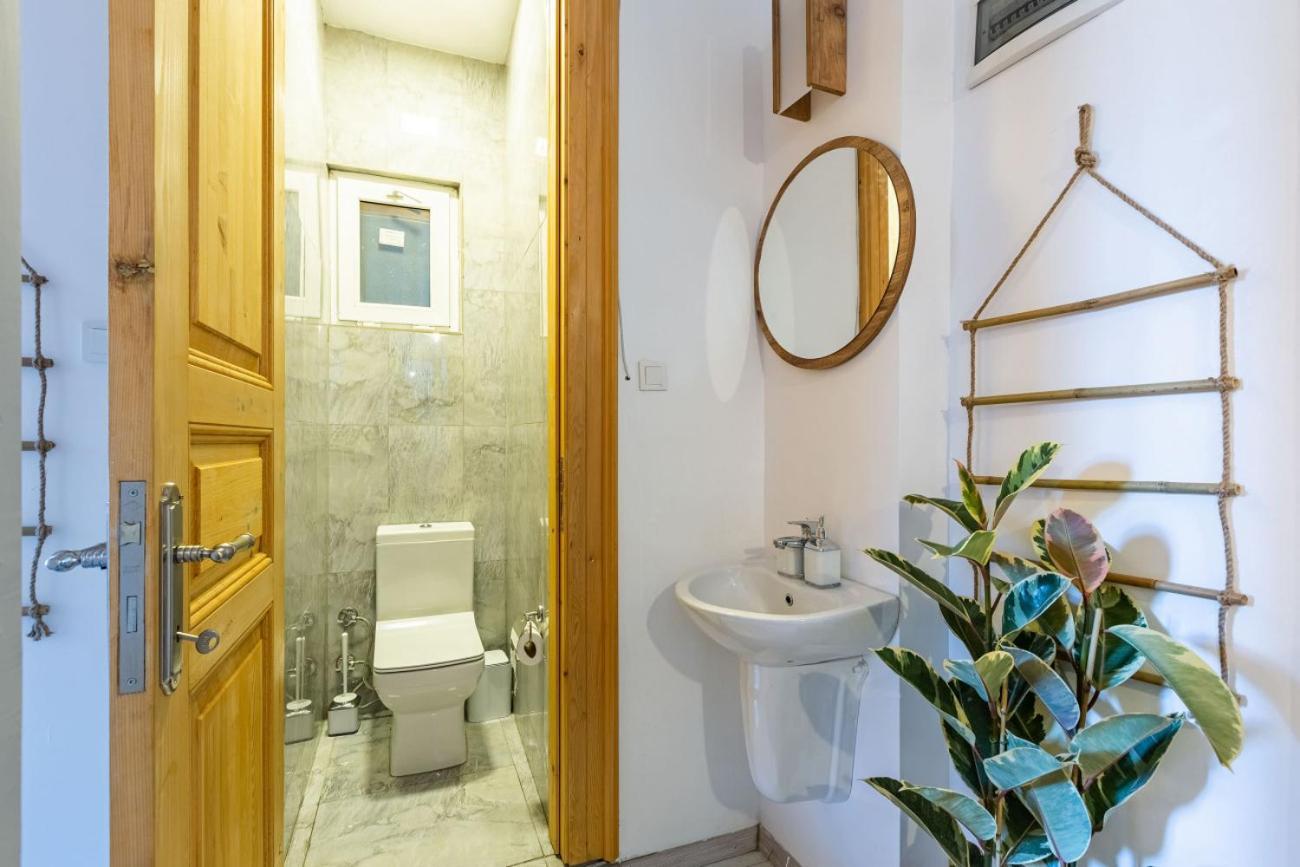 Exceptional Flat 1 Min To Metro & Galata Tower Apartment Истанбул Екстериор снимка